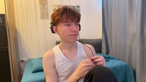 Tom and Mark 3 online show from December 19, 6:47 pm