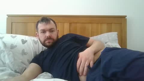 malecamslave18 online show from March 5, 11:49 am