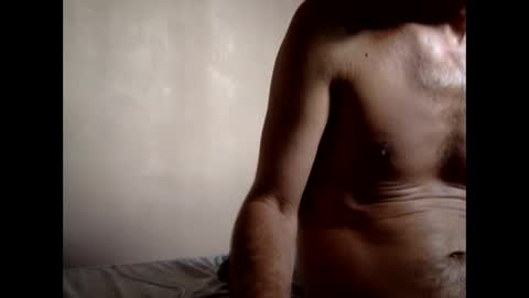 Snapshot of malefrench1 chatting on September 21, 7:45 am malefrench1 online show from September 21, 7:45 am