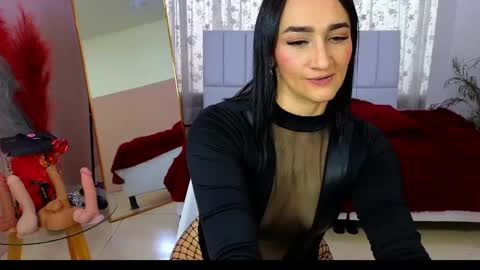 malen_fitnessmilf online show from June 5, 8:14 pm