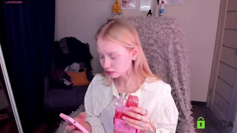 Malena online show from January 16, 10:21 am