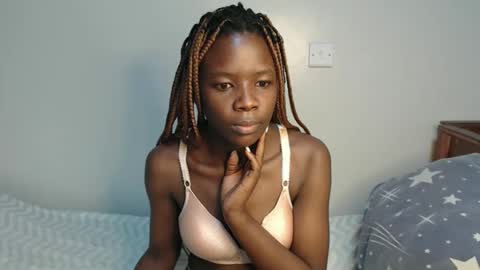 lati online show from November 18, 11:15 pm