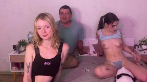 Snapshot of maliinka chatting on October 7, 5:53 pm Malinka online show from October 7, 5:53 pm