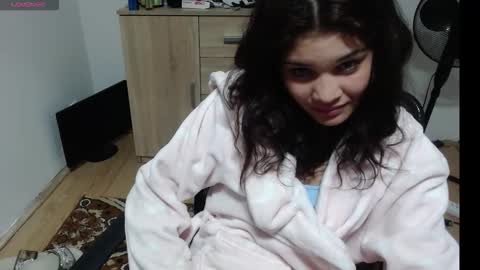 Snapshot of mallorymyers chatting on October 22, 7:37 pm mallorymyers online show from October 22, 7:37 pm
