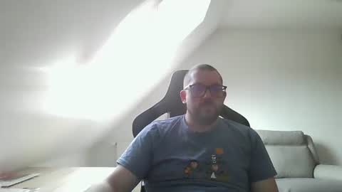 breton online show from January 19, 12:50 pm