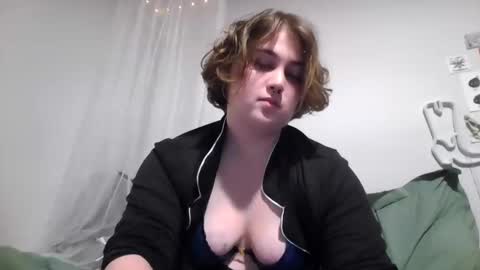 Mal online show from January 4, 1:52 am