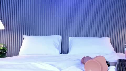 Malu online show from November 4, 5:36 pm