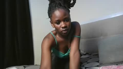 mamaa online show from January 13, 3:53 pm