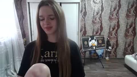 Mamie Trish online show from March 2, 10:03 am