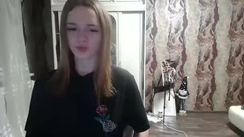 Mamie Trish online show from January 13, 3:04 pm