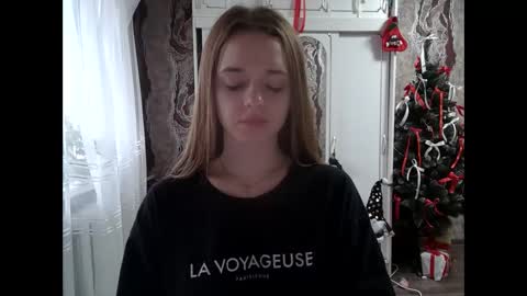 Mamie Trish online show from December 9, 11:15 am