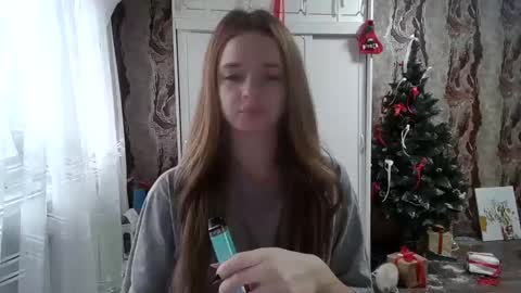 Mamie Trish online show from December 7, 9:33 am