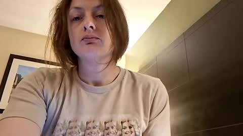 Mandi Bliss online show from November 24, 6:01 am