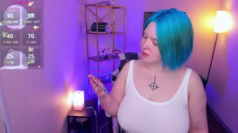 manic_pixie_ online show from April 19, 3:46 pm