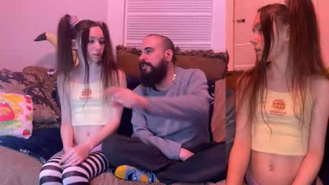 manicpixiedreamfrog online show from February 25, 1:53 am