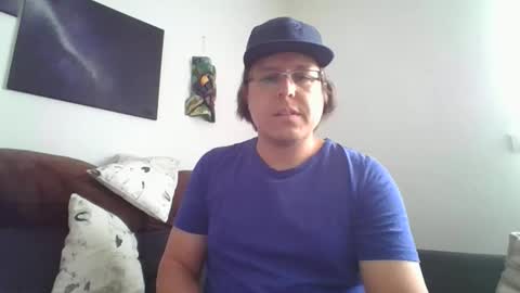 manncr online show from May 5, 10:10 am