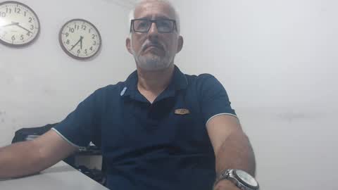 Manolito online show from February 23, 10:31 pm