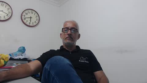 Manolito online show from March 4, 10:38 pm
