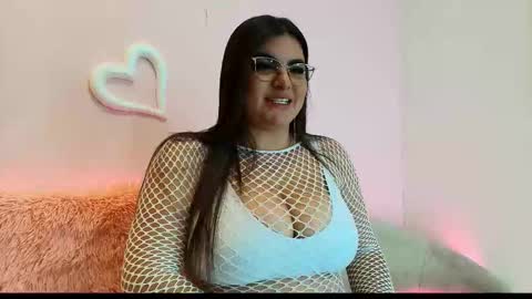 manu_martinez online show from January 14, 5:04 am