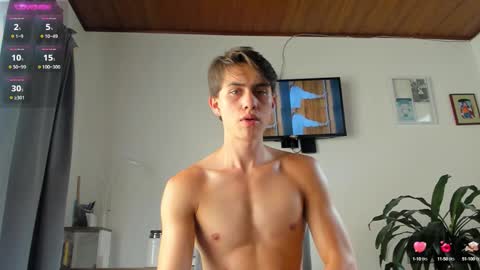 Snapshot of manucute_23_ chatting on September 17, 2:42 pm manucute 23 online show from September 17, 2:42 pm