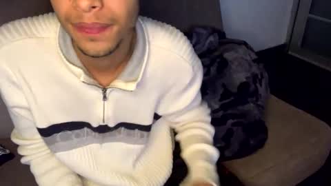 Snapshot of manuel444rl chatting on October 16, 6:13 am Manuel RL online show from October 16, 6:13 am