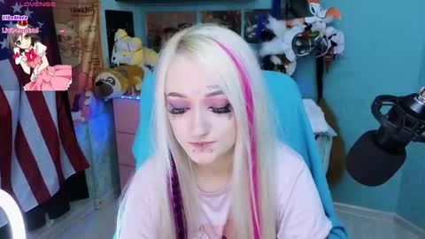 Snapshot of manuela_unicorn chatting on March 2, 7:45 pm Manuela online show from March 2, 7:45 pm