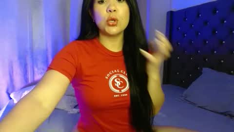 mara4sweet online show from May 18, 9:43 pm