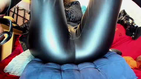 Snapshot of mara_mistresss chatting on March 3, 2:04 am Mara Mistress online show from March 3, 2:04 am