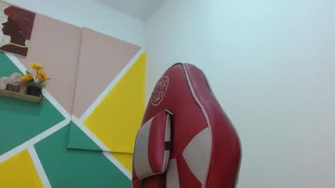 Mara 3 online show from March 8, 9:51 pm