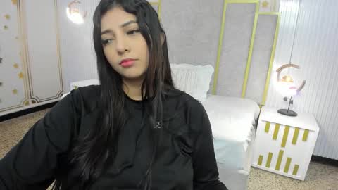 Snapshot of maraluna_ chatting on September 20, 11:02 am Maraluna online show from September 20, 11:02 am