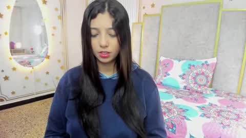 Snapshot of maraluna_ chatting on October 8, 11:16 am Maraluna online show from October 8, 11:16 am