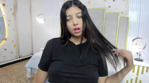 Snapshot of maraluna_ chatting on September 16, 10:28 am Maraluna online show from September 16, 10:28 am