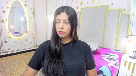 Snapshot of maraluna_ chatting on October 6, 11:17 am Maraluna online show from October 6, 11:17 am