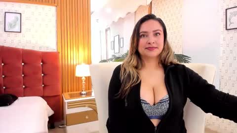 Marce online show from October 15, 2:29 pm