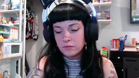MarcelineAltaria online show from February 20, 5:44 am