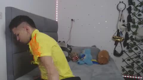 Snapshot of marcelo_m1lk chatting on October 20, 3:22 am marcelo_m1lk online show from October 20, 3:22 am
