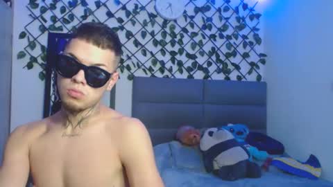 Snapshot of marcelo_m1lk chatting on September 25, 12:28 am marcelo_m1lk online show from September 25, 12:28 am
