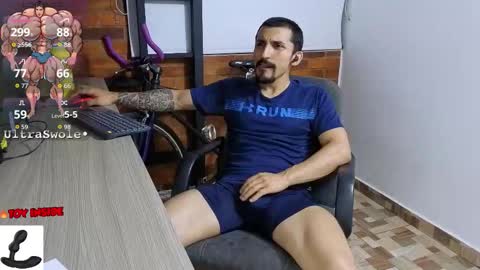 Snapshot of marckmuscle chatting on October 17, 5:11 am Marck Independent model online show from October 17, 5:11 am