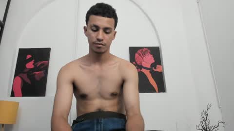 marcus_jeron online show from May 17, 9:13 pm