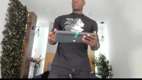 Marcusssss online show from April 20, 11:46 am