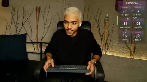 Marcus online show from October 21, 8:12 pm