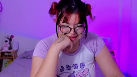 Snapshot of marcy_grey chatting on February 3, 3:06 pm danna online show from February 3, 3:06 pm