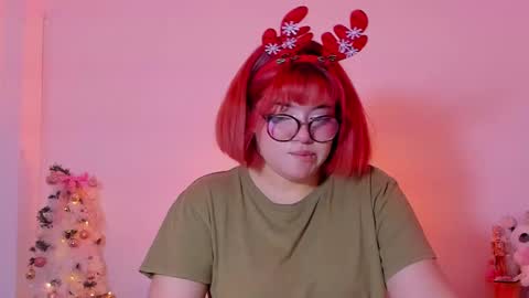 Snapshot of marcy_grey chatting on December 25, 2:57 am danna online show from December 25, 2:57 am