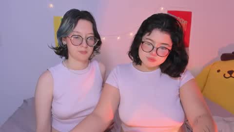 Snapshot of marcy_grey chatting on October 8, 12:40 am danna online show from October 8, 12:40 am