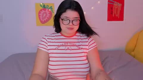 Snapshot of marcy_grey chatting on September 26, 9:39 am danna online show from September 26, 9:39 am