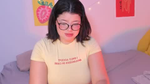 Snapshot of marcy_grey chatting on October 1, 11:42 am danna online show from October 1, 11:42 am