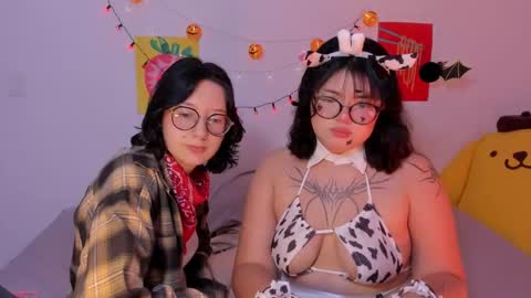 Snapshot of marcy_grey chatting on October 31, 1:06 am danna online show from October 31, 1:06 am