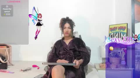 marfilastrom online show from January 5, 7:06 pm