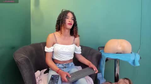 marfilastrom online show from October 28, 8:43 pm