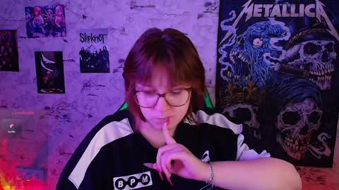 Margaret online show from April 9, 12:44 pm